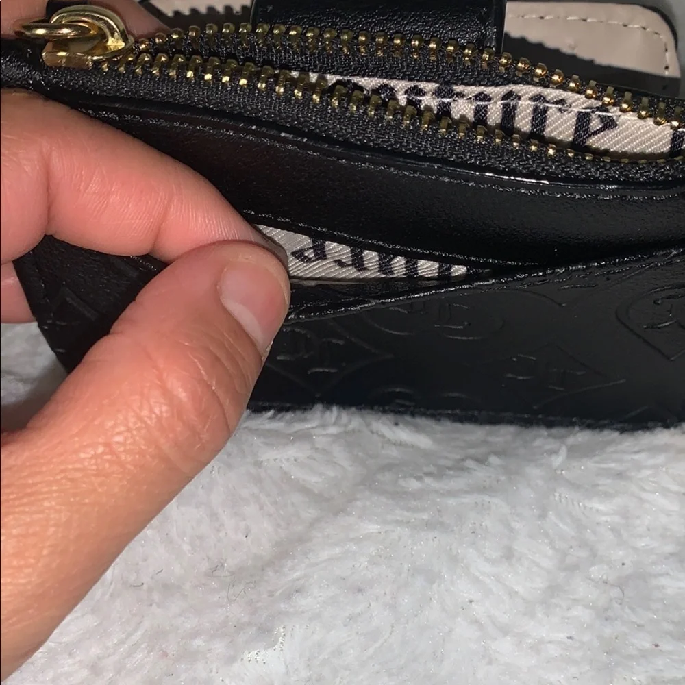 Juicy Couture Black Card Holder with Crystal Heart